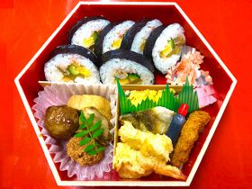 hanami_bento2.jpg